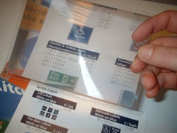 Magnifier lens - credit card size (10 per pack) (9cm x 5.5cm Yellow PVC pocket)